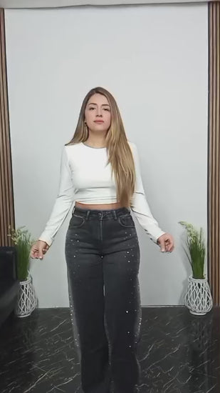 Pantalón de estilo moderno y elegante brillo